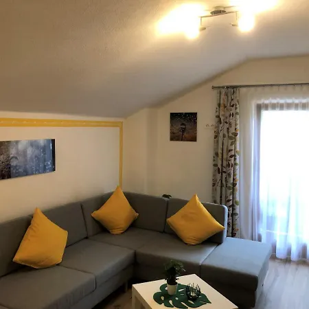 Schlossnerhof Guest house