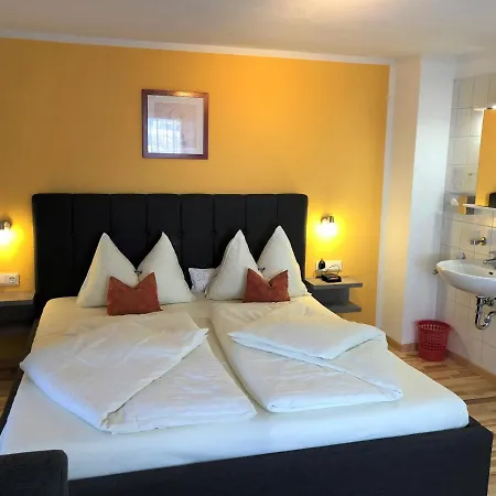 Penzion Schlossnerhof 3*