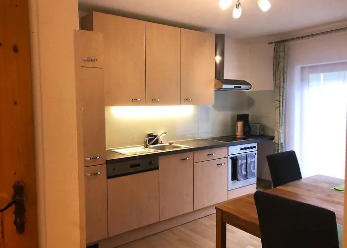 Schlossnerhof Pensión 3*