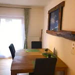 Schlossnerhof بيت ضيافة فيرجن